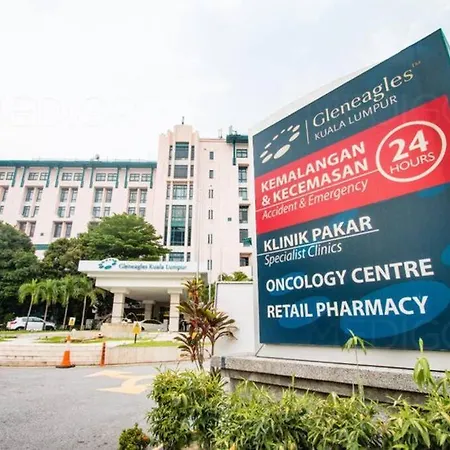 Cozy Home Away From Home In Downtown Kl Kuala Lumpur Exterior photo