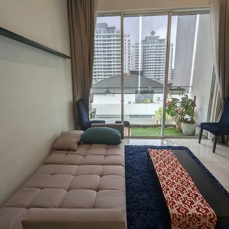 Cozy Home Away From Home In Downtown Kl Kuala Lumpur Exterior photo