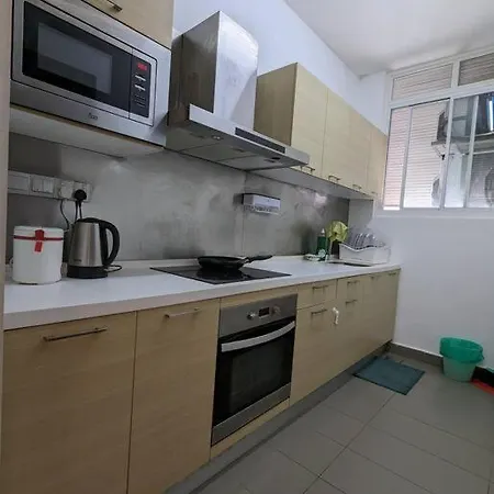 Cozy Home Away From Home In Downtown Kl Kuala Lumpur Exterior photo